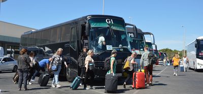 ΙΝΣΕΤΕ: Ανθεκτικές οι μεγάλες αγορές για τον ελληνικό τουρισμό – Ποιες είναι οι βασικότερες προκλήσεις το 2026