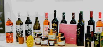 Ανοικτή πρόσκληση σε παραγωγούς του Ν. Αιγαίου για συμμετοχή τους στον Διεθνή Διαγωνισμό Δώρων Γαστρονομίας 2026