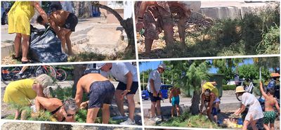 Λουόμενοι καθάρισαν την παραλία δίπλα στην Μαρίνα Κω - Kατηγορούν τον Δήμο για αδιαφορία