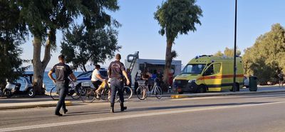 Τροχαίο στο Ψαλίδι - Στο νοσοκομείο δύο παιδιά που επέβαιναν σε ηλεκτρικό σκούτερ