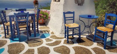 Πώς κινούνται οι κρατήσεις last minute από Γερμανούς - Η Ελλάδα στους top προορισμούς ζήτησης