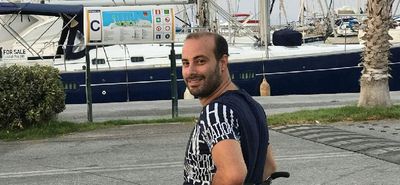 Β. ΧΑΔΟΥΛΗΣ: ΟΔΟΣ ΜΗΤΡΟΠΟΛΙΤΗ ΝΑΘΑΝΑΗΛ - ΠΟΣΟ ΠΡΕΠΕΙ ΝΑ ΚΙΝΔΥΝΕΨΕΙ ΜΙΑ ΖΩΗ ΓΙΑ ΝΑ ΚΑΝΕΤΕ ΚΑΤΙ;