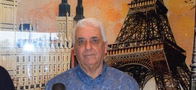 K. Kαϊσερλης: Στο παγκάκι σήμερα ξαφνικά ο Κωστογλάκης με τον Βογιατζή και να και ο Σάκης.