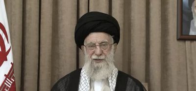 Νεκρός ο Χαμενεΐ, επιβεβαιώθηκε από την ιρανική κυβέρνηση – «Έγινε μάρτυρας, κηρύσσεται πένθος 40 ημερών»