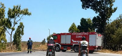 Προσοχή στους οδηγούς: Λάδια στο οδόστρωμα προς "Πόρτες" Αντιμάχειας