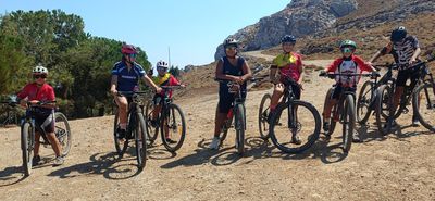 ΠΑΣ ΑΣΚΛΗΠΙΟΣ ΚΩ: ΚΑΤΑΣΚΗΝΩΣΗ ΣΤΟ ΣΥΜΠΕΤΡΟ