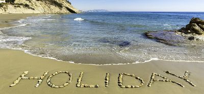 TUI: Η κρίση στη Μέση Ανατολή αλλάζει τις κρατήσεις – Στροφή σε last minute και Δυτική Μεσόγειο, κερδισμένη και η Ελλάδα 
