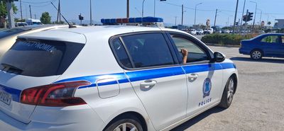 Τροχαίο ατύχημα στα φανάρια του Τιγκακιου