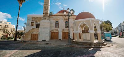 Επετεύχθη “συμβιβασμός” ανάμεσα σε Βακούφ Κω και καταστηματάρχες στο Τέμενος Ντεφτερντάρ  (Πλ. Ελευθερίας)