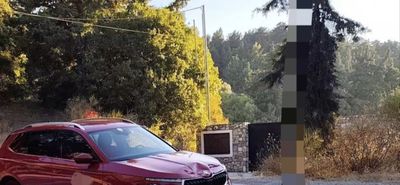 Τροχαίο στη Ζιά - Συγκρούστηκε αυτοκίνητο με δίκυκλο