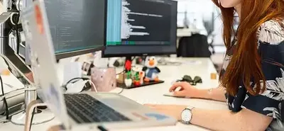 Εργάνη ΙΙ: Εντατικοί έλεγχοι για ωράρια, άδειες και προσλήψεις – εξπρές