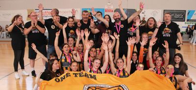 Στην κορυφή της Δωδεκανήσου οι κορασίδες της Ακαδημίας Καλύμνου που επικράτησαν στον τελικό του Ηρακλή 2000