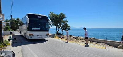 Καταγγελία του Σωματείου Τουρ. Λεωφορείων Κω στον Εισαγγελέα για τον επικίνδυνο παραλιακό δρόμο στην Καρδάμαινα