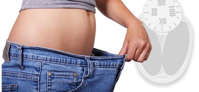 ΗΠΑ: Χάνουν βάρος με Ozempic και μετά φτιάχνουν γλουτούς με ενέσεις λίπους από πτώματα για το τέλειο σώμα