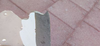Παράπονα για σπασμένα και επικίνδυνα όργανα στην παιδική χαρά της οδού Μακρυγιάννη