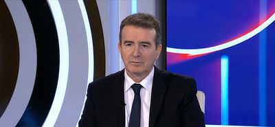 Μ. Χρυσοχοΐδης: «Βραχιολάκι» σε όσους επιβλήθηκαν περιοριστικά μέτρα για ενδοοικογενειακή βία - Τι είπε για ηλ. πατίνια