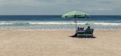 ΠΟΞ: Να διατηρηθεί η απευθείας παραχώρηση της χρήσης αιγιαλού στα όμορα ξενοδοχεία