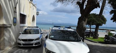 Συνελήφθη 22χρονη ημεδαπή στην Κω που εξαπάτησε συμπολίτισσά μας προσποιούμενη υπάλληλο της ΔΕΗ