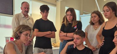  Δράση Erasmus + του Γυμνασίου Λ.Τ. Χάλκης: Επαγγέλματα που χάνονται - ‘’Let's not forget, let's keep alive’’