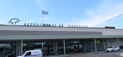 Αναγνώστης: Απαράδεκτη κατάσταση με το πάρκινκ στο αεροδρόμιο Κω