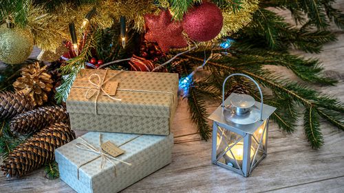 Χριστουγεννιάτικες "ανάσες" - Ποιοι θα λάβουν έξτρα χρήματα την εορταστική περίοδο