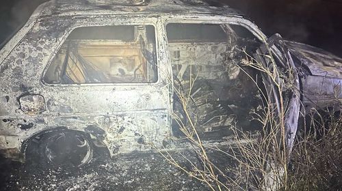 Φωτιά σε εγκαταλελειμμένο αυτοκίνητο στο Μαρμαρωτό