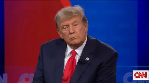 N. Τραμπ: Πιο κοντά από ποτέ η επίτευξη συμφωνίας για να σταματήσει ο πόλεμος στην Ουκρανία