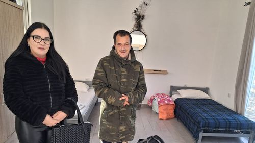 Βρέθηκε σπίτι για τον άστεγο αλλοδαπό που κοιμόταν στην Πλ. Αγίας Παρασκευής