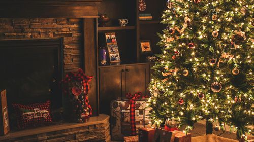 Ποια είναι η σημερινή εικόνα των Χριστουγέννων; (Γράφει η Ξανθίππη Αγρέλλη)