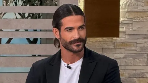 Συνελήφθη ο Άρης Μουγκοπέτρος μετά από μήνυση της συζύγου του για ενδοοικογενειακή απειλή