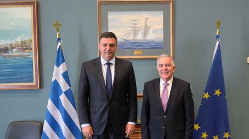 Συνάντηση του Βασίλη Α. Υψηλάντη με τον Υπουργό Ναυτιλίας Βασίλη Κικίλια  