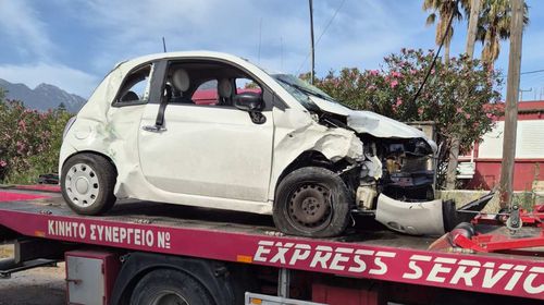 Τροχαίο ατύχημα στην Κέφαλο – Συγκρούστηκαν  2 αυτοκίνητα