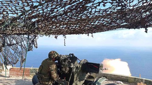 «Τρικυμία» στο Αιγαίο: Τα νησιά μετατρέπονται σε «αστακούς» και εξοργίζουν την Τουρκία 