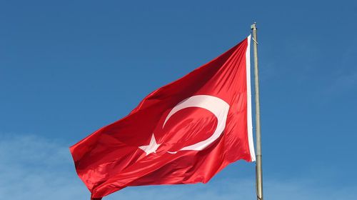 Οι επιπτώσεις της κρίσης στον τουρκικό τουρισμό: Πωλούνται 1.500 ξενοδοχεία υπό το βάρος των χρεών και του κόστους