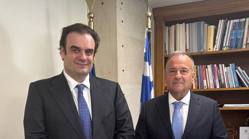 Συνάντηση του Γ. Παππά με τον Κ. Πιερρακάκη για τη φορολογία, τη ρευστότητα και τις μικρομεσαίες επιχειρήσεις