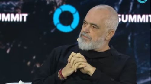  Ε. Ράμα (Αλβανός Πρωθυπουργός): "Οι Ελληνες νομίζετε ότι είστε απόγονοι του Πλάτωνα και του Αριστοτέλη, αλλά δεν είστε"