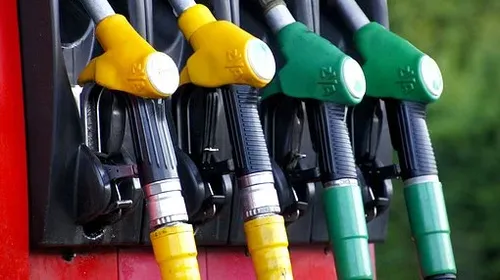 Fuel Pass 2026: Ανοιχτή για όλα τα ΑΦΜ η πλατφόρμα – Εκτιμήσεις για πάνω από ένα εκατομμύριο αιτήσεις, πότε γίνονται οι πληρωμές