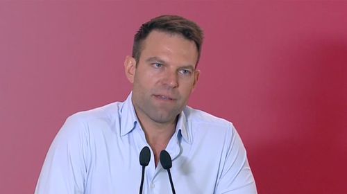 Σ. Κασσελάκης: Υπάρχουν πολλοί gay σε Βουλή και κυβέρνηση που κρύβονται από φόβο για την εικόνα τους