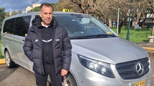 Ο Πρόεδρος των ιδιοκτητών Ταξί Κω κ. Β. Ήλιος μιλάει για τις κινητοποιήσεις του κλάδου