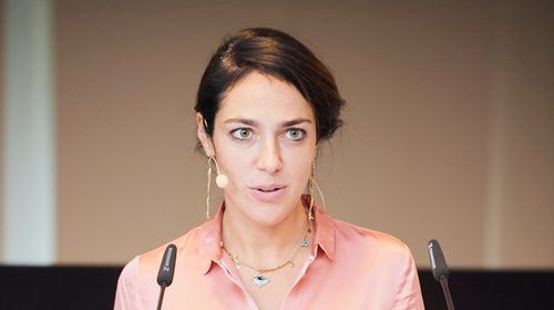Δ. Μιχαηλίδου: Νέο πακέτο παρεμβάσεων για το στεγαστικό – 2.000 κοινωνικές κατοικίες και έως 36.000 ευρώ για ανακαινίσεις