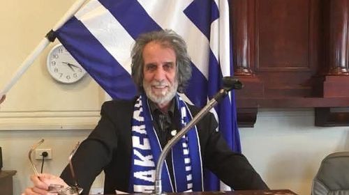 Κώστας Αλαβέρας: «Εφυγα από την Κω στα 17 για την Αυστραλία μ’ ένα όνειρο και μια βαλίτσα»