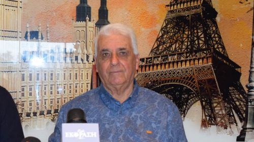 K. Kαϊσερλης: Στο παγκάκι σήμερα ξαφνικά ο Κωστογλάκης με τον Βογιατζή και να και ο Σάκης.