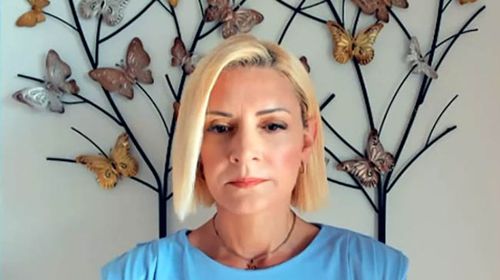 Α. Νούκα: «Οι τράπεζες έκλεβαν με τον παράνομο τοκισμό των δανείων έως και 95% στη δόση – Η κυβέρνηση πρέπει να διασφαλίσει την επιστροφή των κλεμμένων σε 350.000 δανειολήπτες»