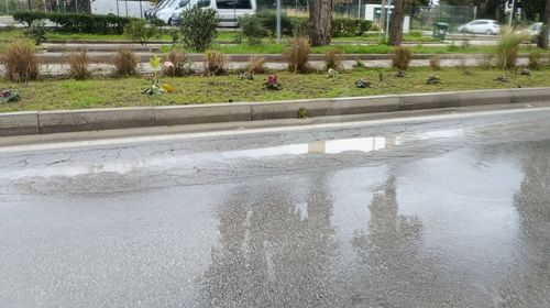 Αναγνώστης: Καθίζηση του δρόμου στην είσοδο της πόλης