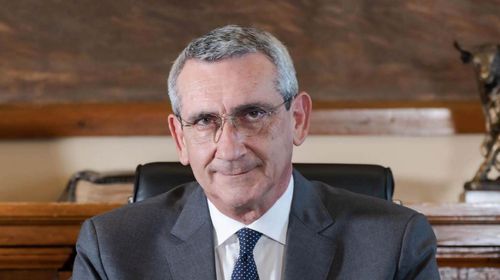 Τηλεδιάσκεψη μεταξύ Περιφερειάρχη και 29 Δημάρχων των Κυκλάδων και της Δωδεκανήσου για την κοινή δράση επί δύο εμβληματικών δράσεων