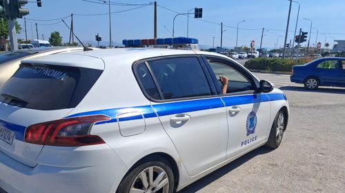 Τροχαίο ατύχημα στα φανάρια του Τιγκακιου