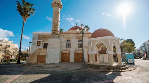 Επετεύχθη “συμβιβασμός” ανάμεσα σε Βακούφ Κω και καταστηματάρχες στο Τέμενος Ντεφτερντάρ  (Πλ. Ελευθερίας)