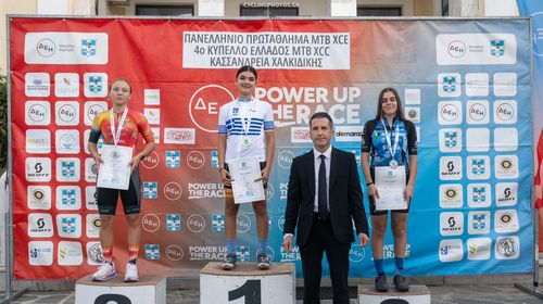Ασημένια πανελλήνια διάκριση για την Ακαδημία Κω στη Χαλκιδική – Στο βάθρο η Αιμιλία Μπίλλη!