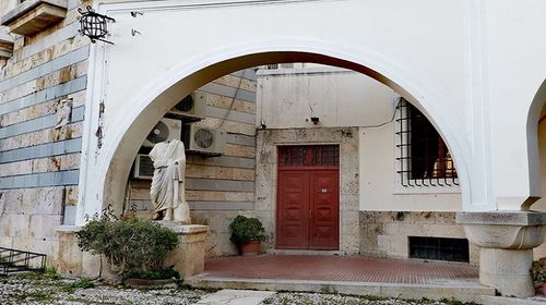 Οι παλιοί Δικηγόροι της Κω και το νέο Δικαστικό Μέγαρο (γράφει η Ξανθίππη Αγρέλλη)