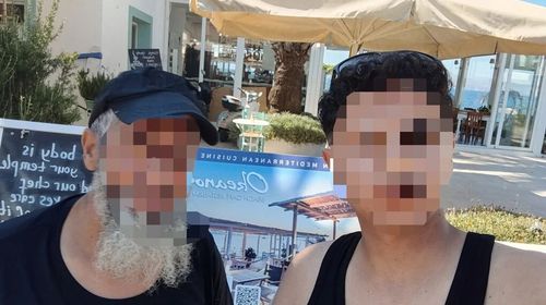 Η διαδρομή της απόγνωσης: Πατέρας και γιος από την Παλαιστίνη κολύμπησαν μέχρι την Κω  